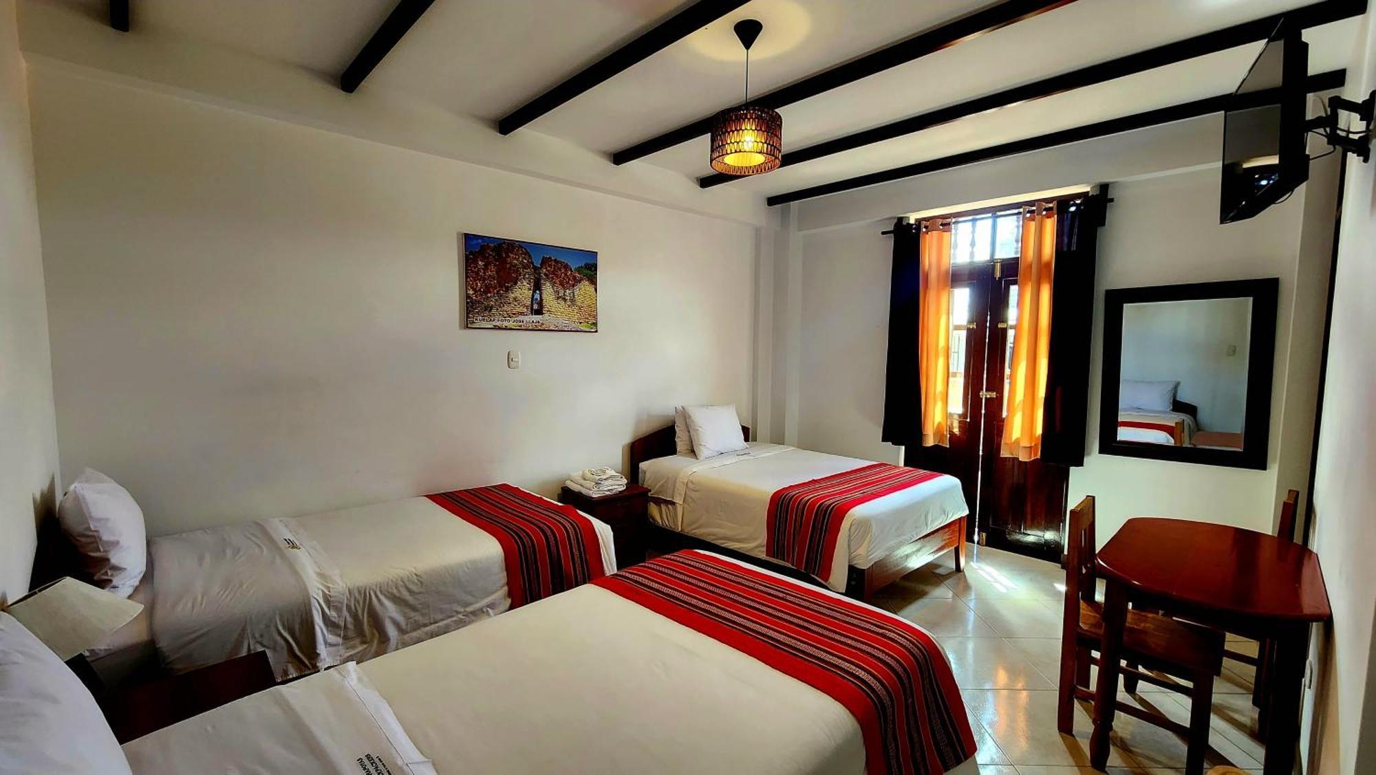 Chachapoyas Backpackers Hostal Boutique Bagian luar foto